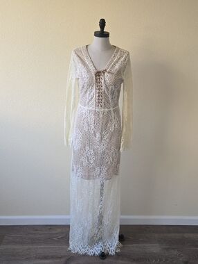 Alice & You Cream Lace Crochet Maxi Dress